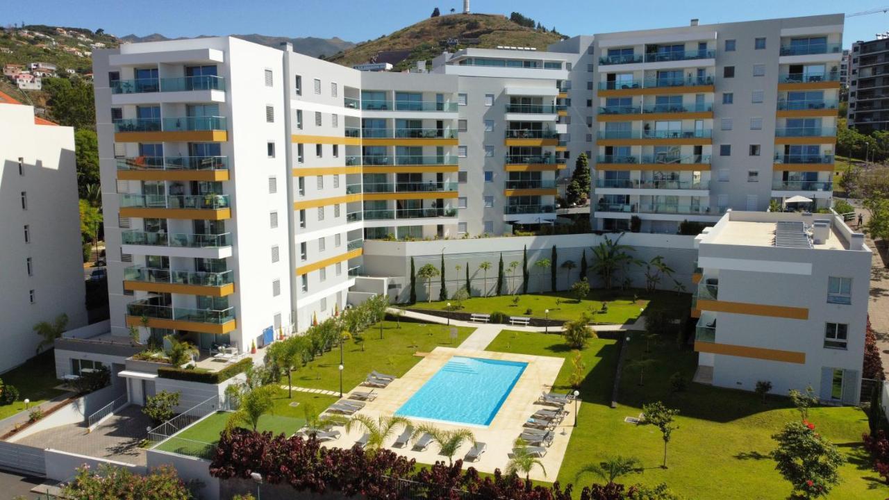 Rainbow Apartment By Lovelystay Funchal  Kültér fotó